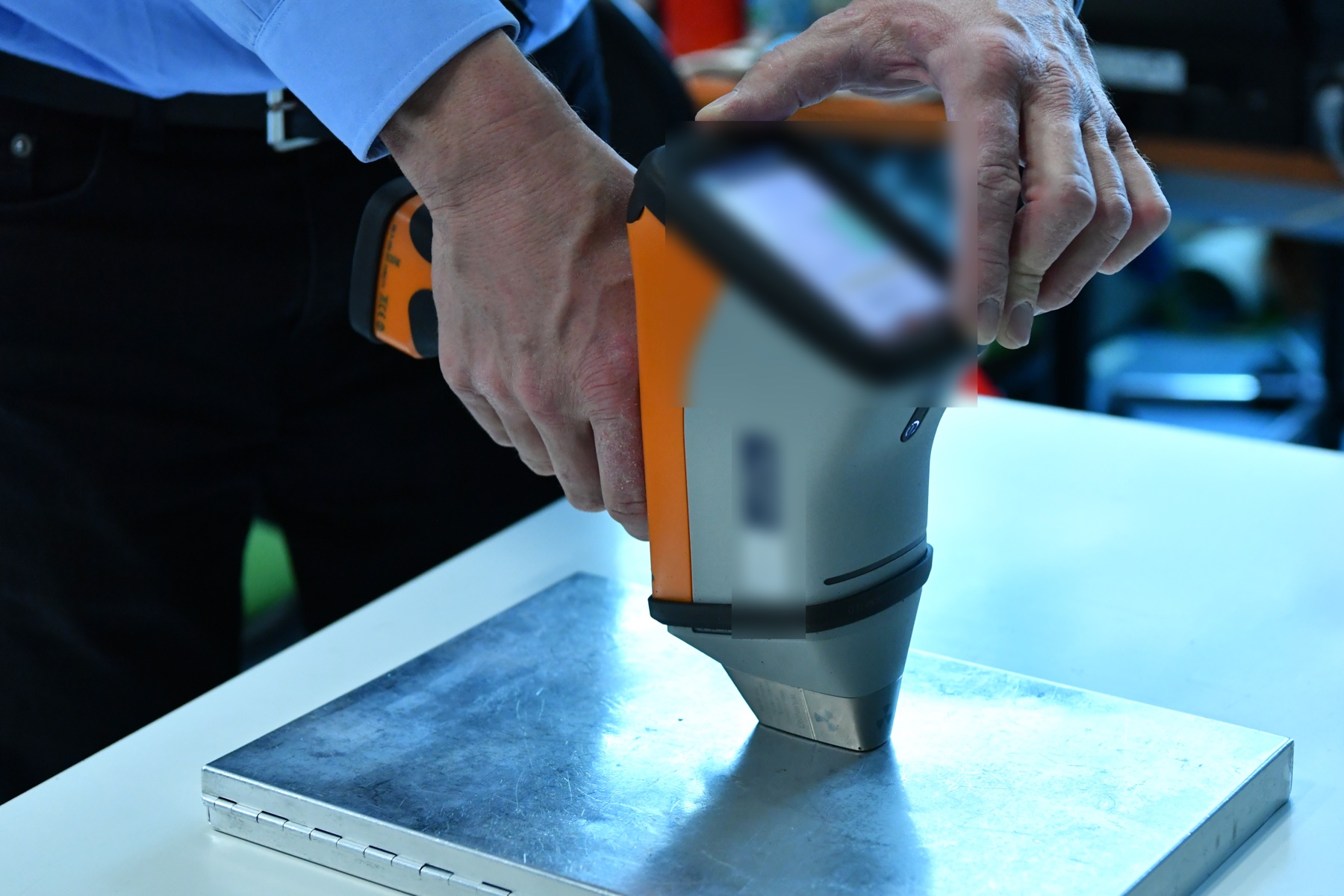 XRF PMI analisi materiali